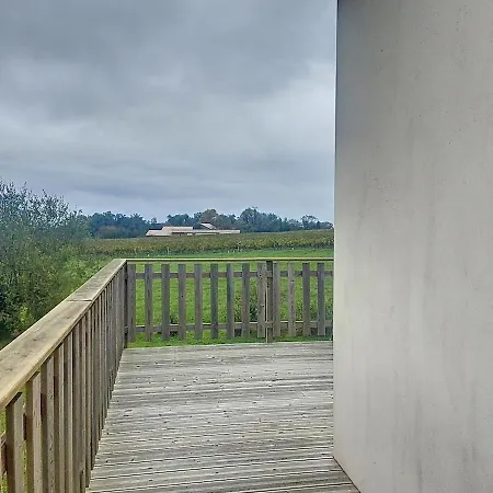 Semesterbostad Maison Spacieuse Au Coeur Des Vignes Gersoises