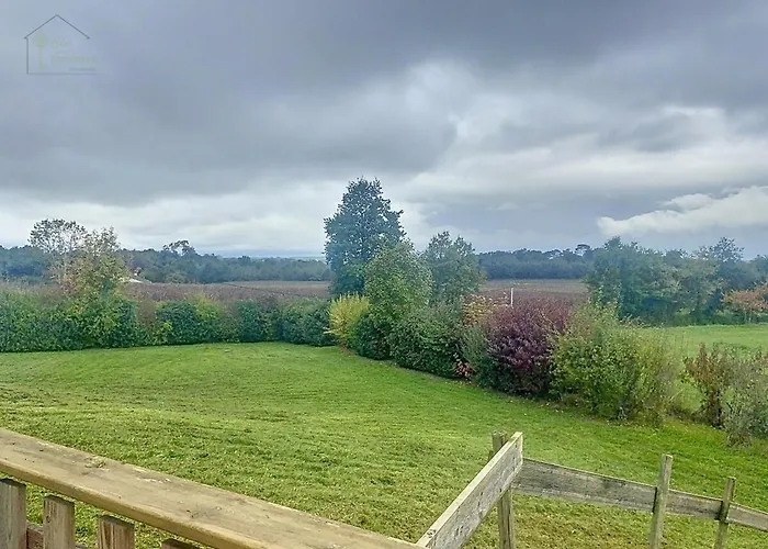 Maison Spacieuse Au Coeur Des Vignes Gersoises Prázdninový dům Cazeneuve